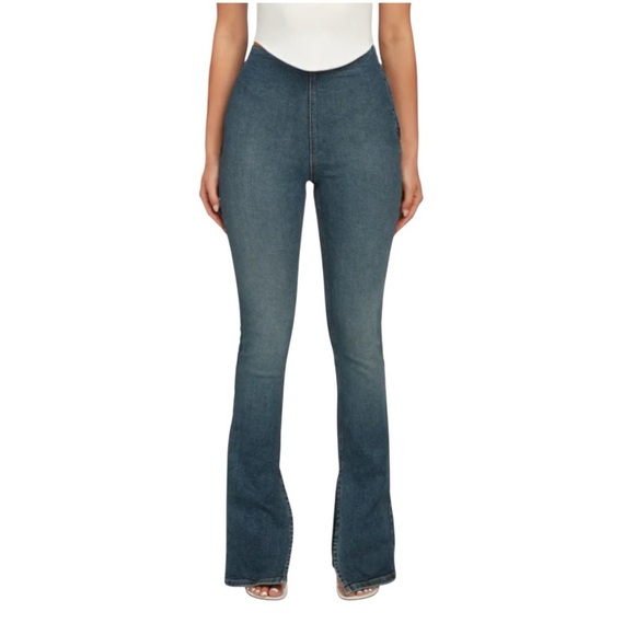 EB DEMIM Split Hem Jegging size 6/8/Medium with side zipper NWT Tommy wash - Picture 1 of 14